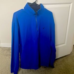 Mens Nautica top in good condition